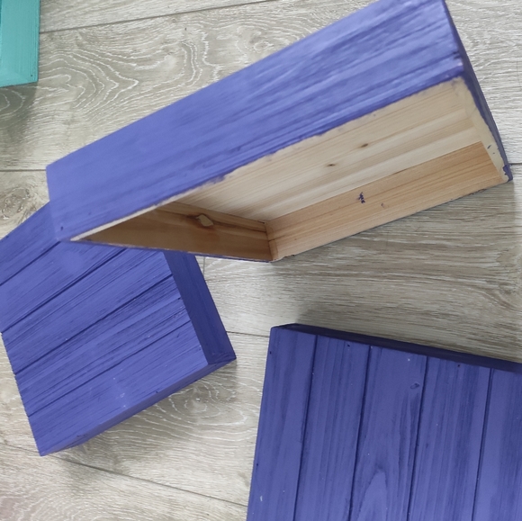 1 Purple unsanded wooden riser - Picture 3 of 4